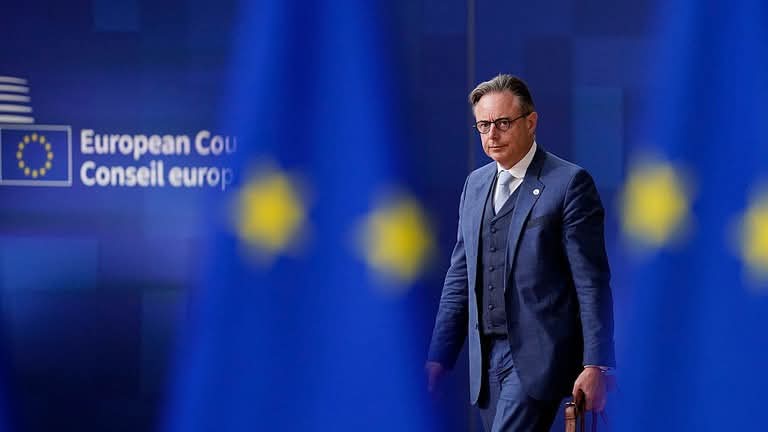 Belgian PM ridicules Politico after being branded ‘Russia’s most valuable asset’